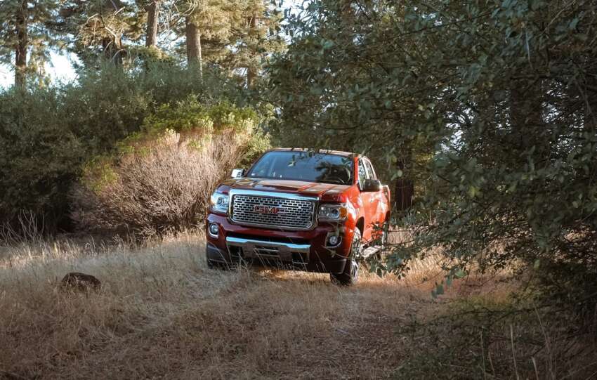 Best 5 Seat Covers for GMC Canyon